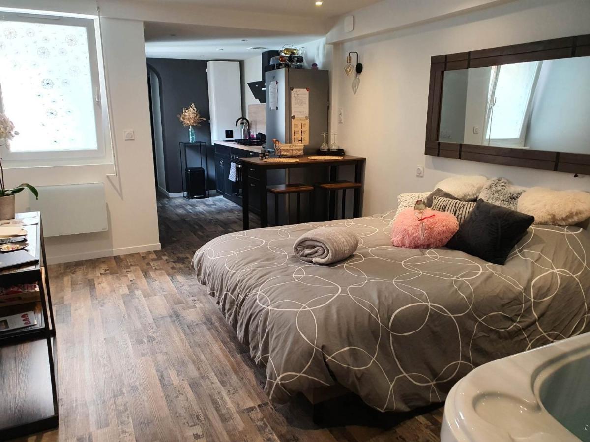 2Bulles Apartment Saint-Mamet ภายนอก รูปภาพ